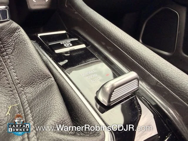 Used 2024 White Jeep Latitude image 34