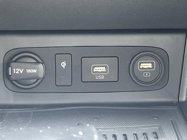 Used 2023 White Hyundai Limited image 40