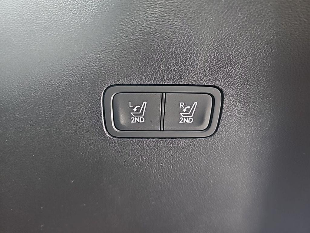 New 2026 Gray Hyundai SEL AWD image 43