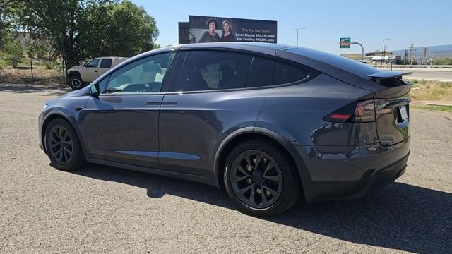 2022 Tesla Model X Long Range - Photo 6