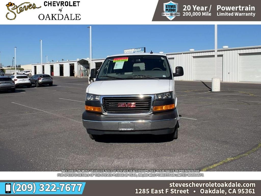 2024 GMC Savana Cargo 2500 Work Van photo 4