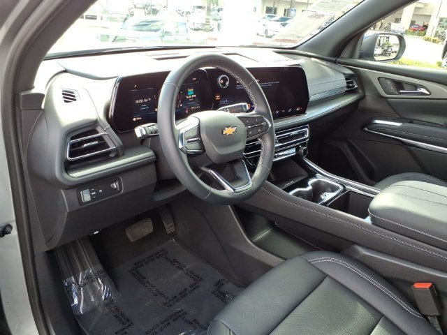Used 2026 Sterling Gray Metallic Chevrolet LT image 17