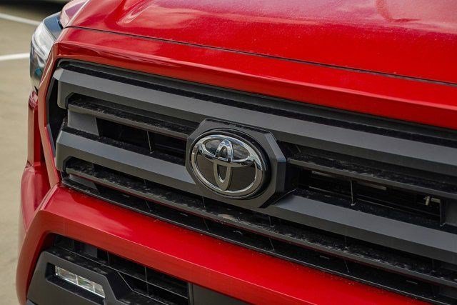 2026 Toyota Tacoma SR5 - Photo 9