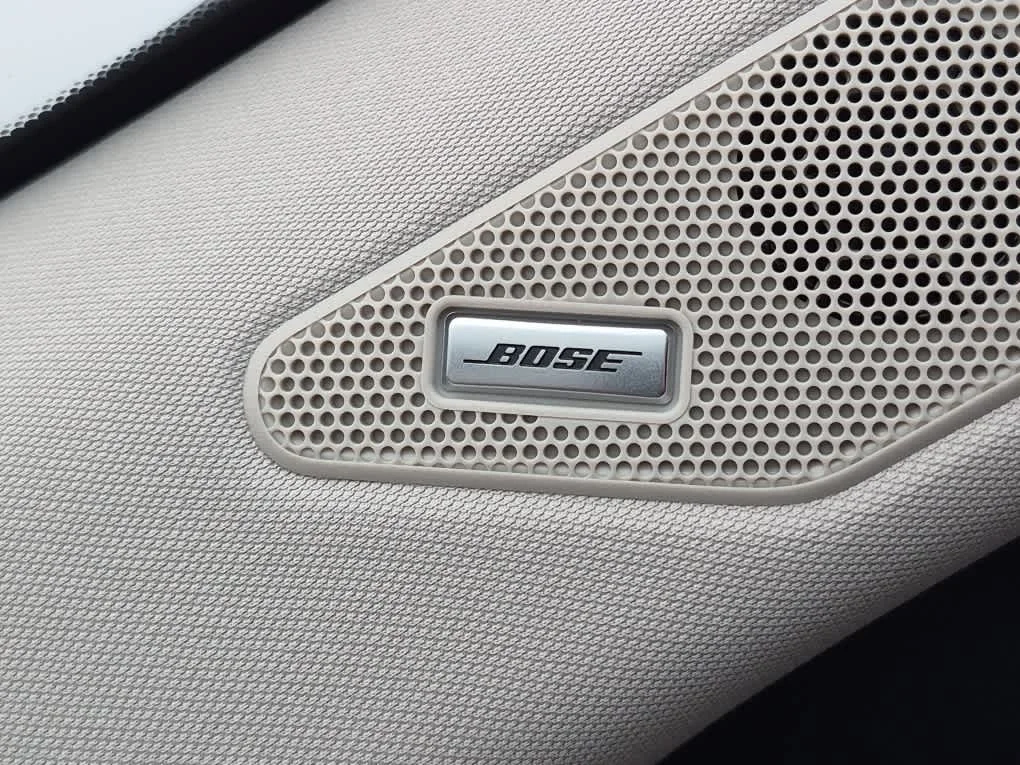 Used 2023 Gun Metallic Nissan SL image 20