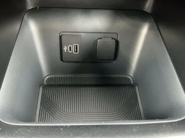 New 2026 Vapor Blue Metallic Ford Active image 41
