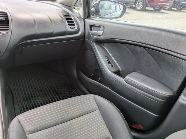 Used 2017 Aurora Black Kia LX image 16