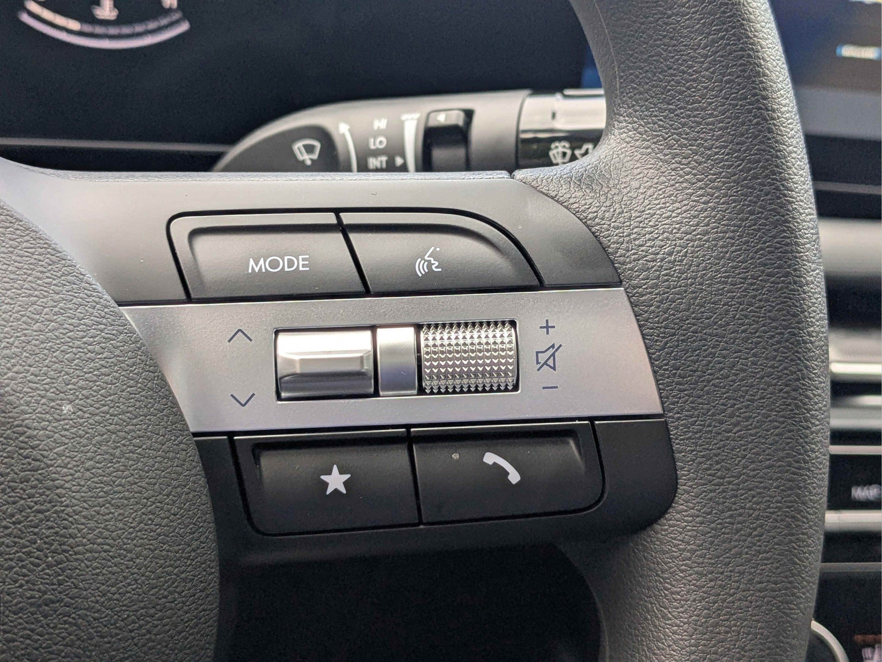 New 2026 Blue Stone Hyundai SEL FWD image 20