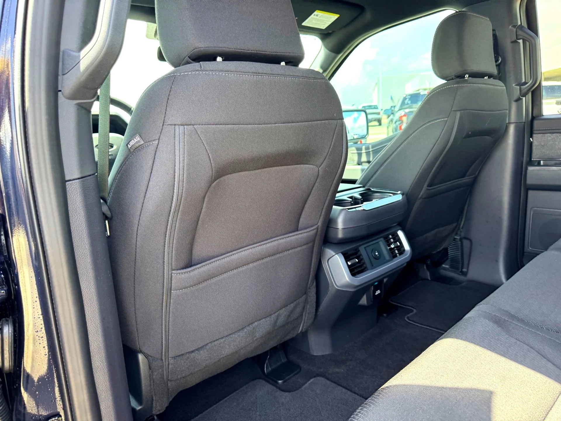 Used 2025  Ford XLT image 17