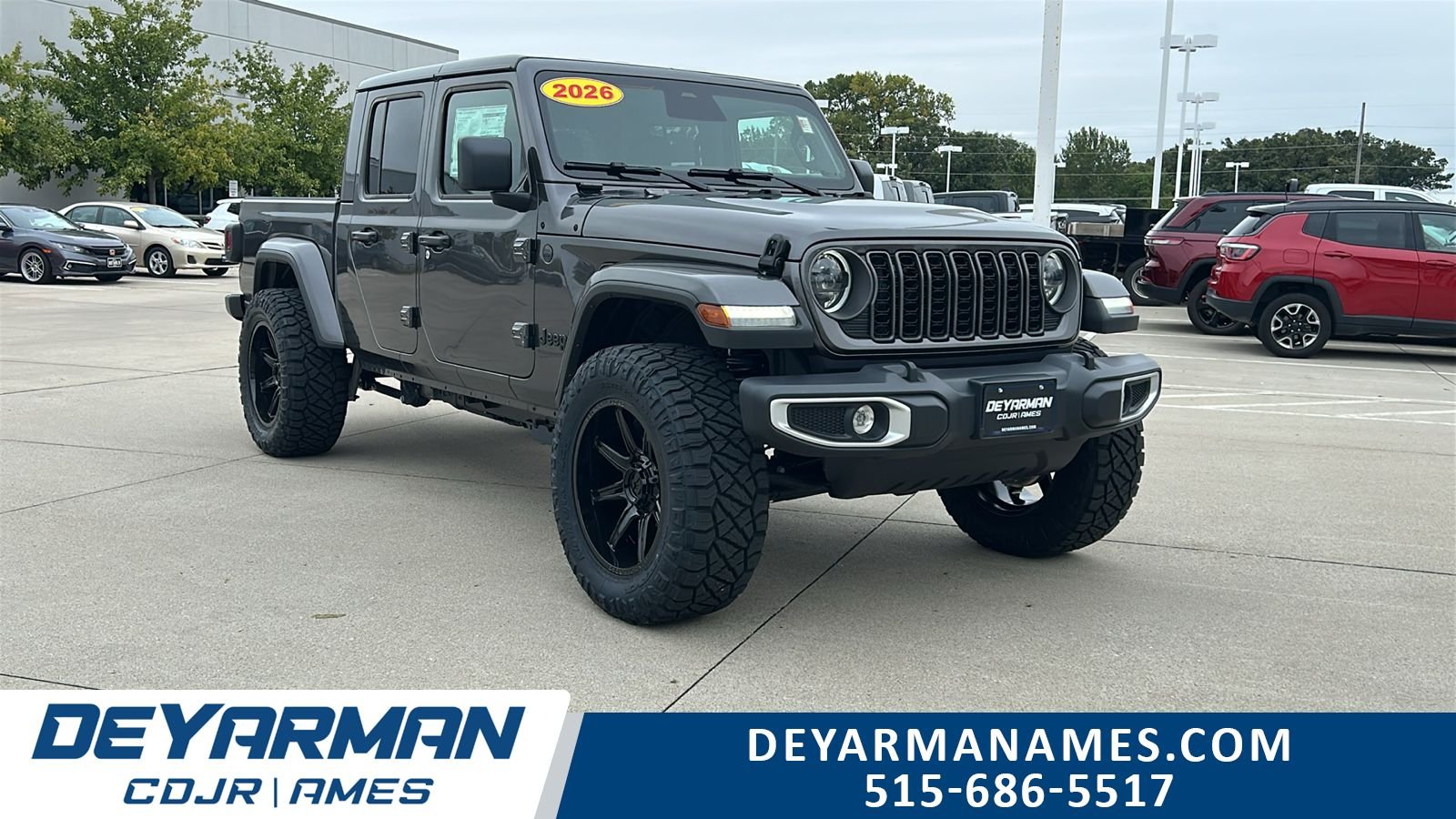 New 2026 Granite Crystal Metallic Clear-Coat Exterior Paint Jeep Sahara image 1