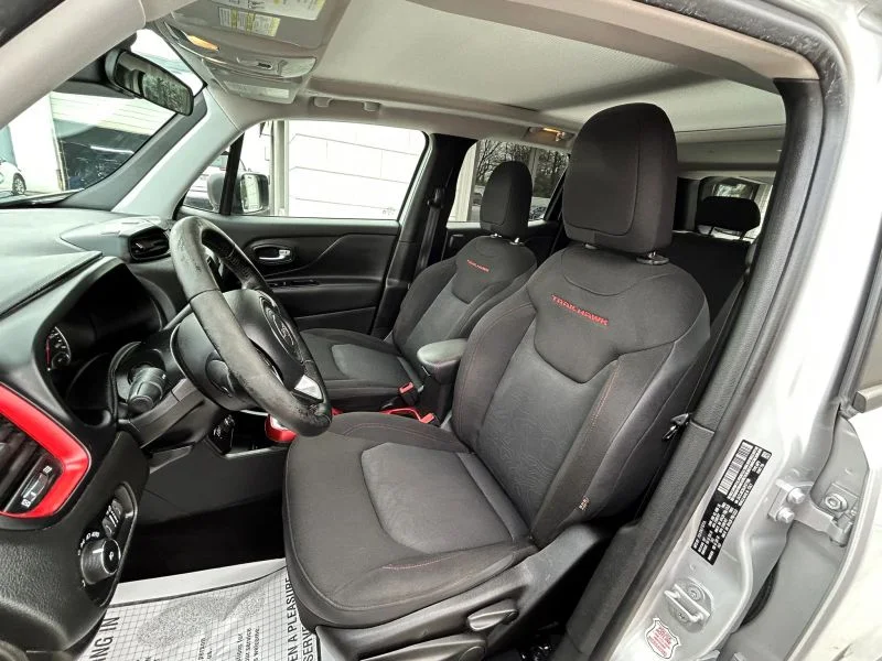 2018 Jeep Renegade Trailhawk - Photo 36