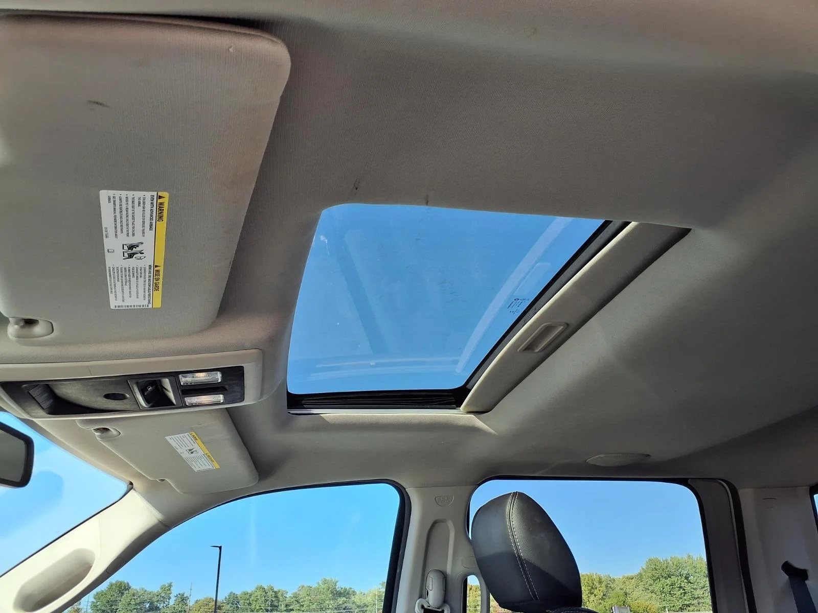 Used 2016 Bright White Clearcoat Ram Laramie image 26