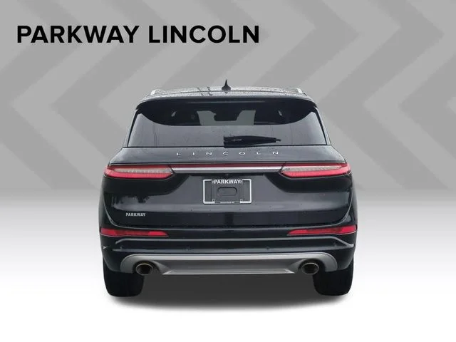 Used 2022 Black Lincoln Reserve image 4
