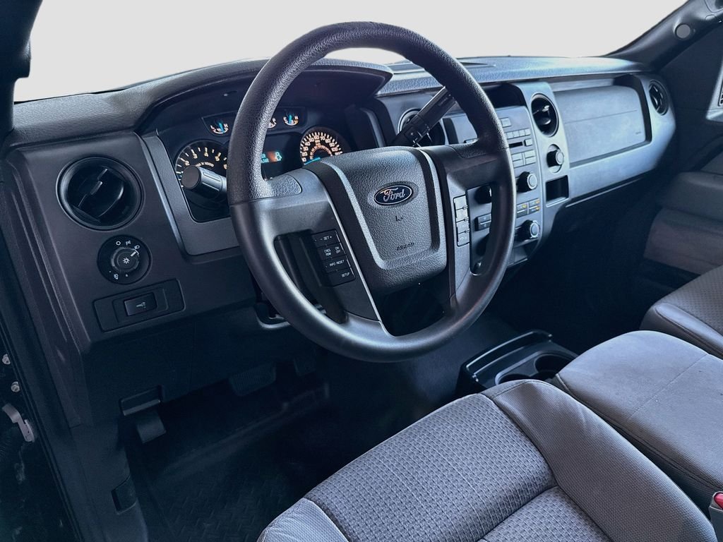 Used 2014 TUXEDO BLACK METALLIC Ford STX image 9