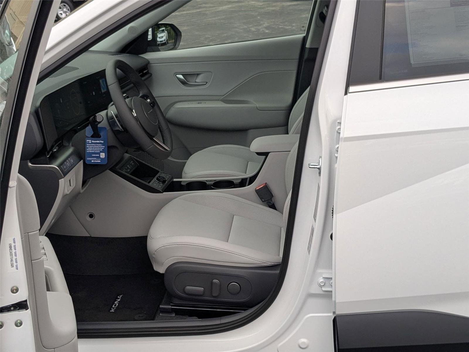 New 2026 Atlas White Hyundai Limited image 10