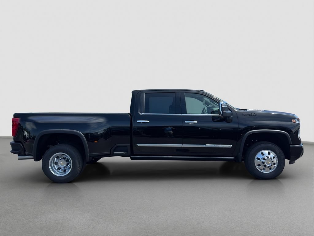 2026 Chevrolet Silverado 3500 HD High Country - Photo 7