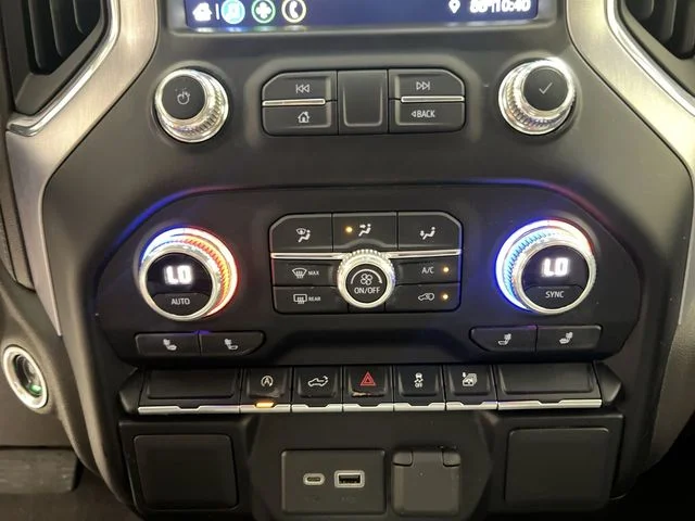 Used 2020 Summit White GMC SLE image 16