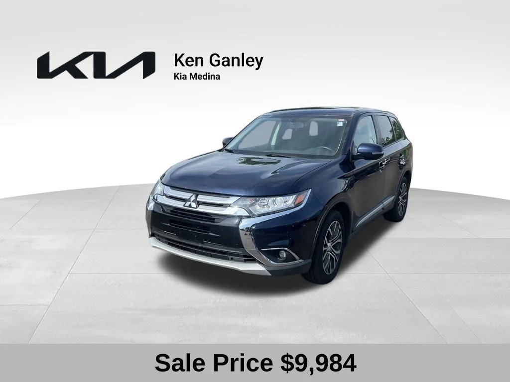 2016 Mitsubishi Outlander SE S-AWC's photo