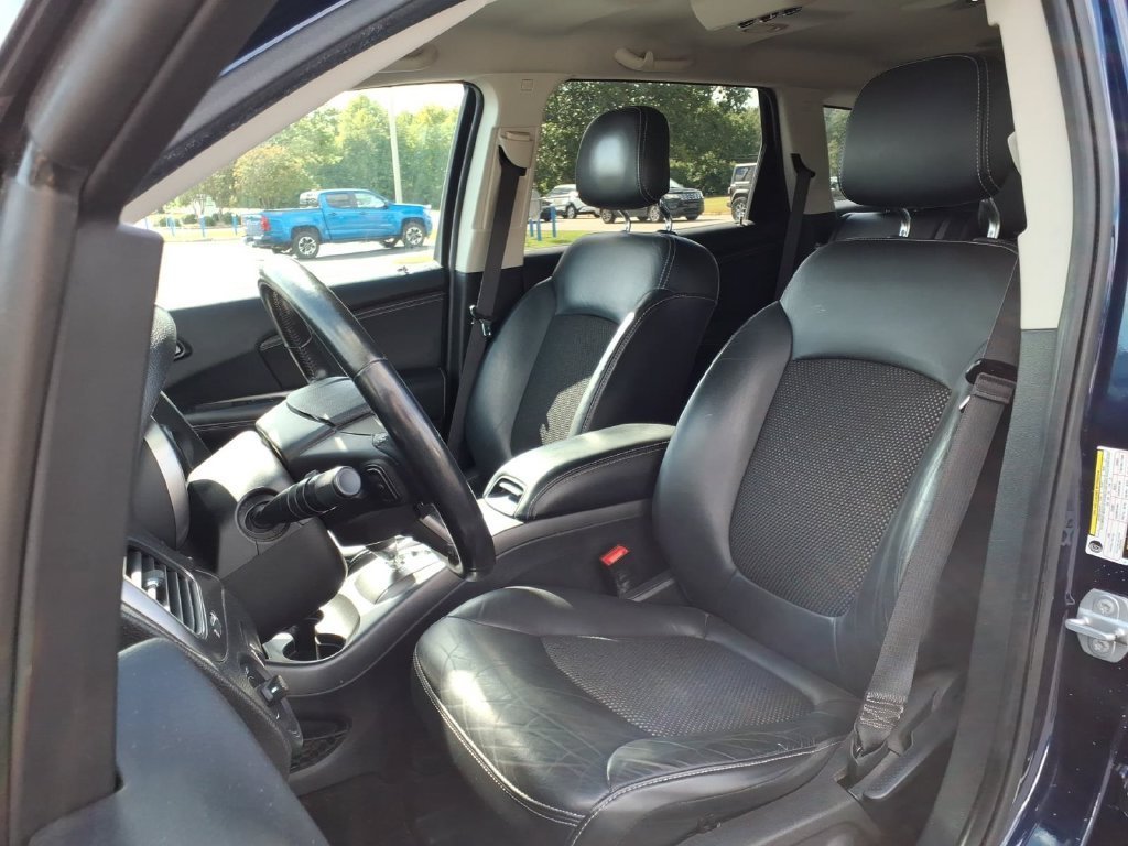 Pre-Owned 2018 Dodge Journey Crossroad 4D Sport Utility in Sanford