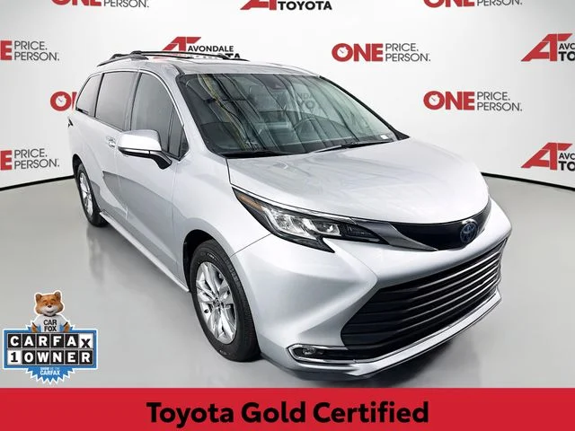 2022 Toyota Sienna XLE