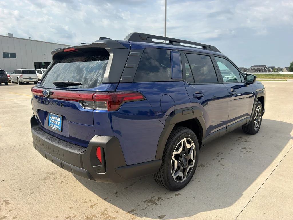 New 2026 SAPPHIRE BLUE PEARL Subaru Touring image 5
