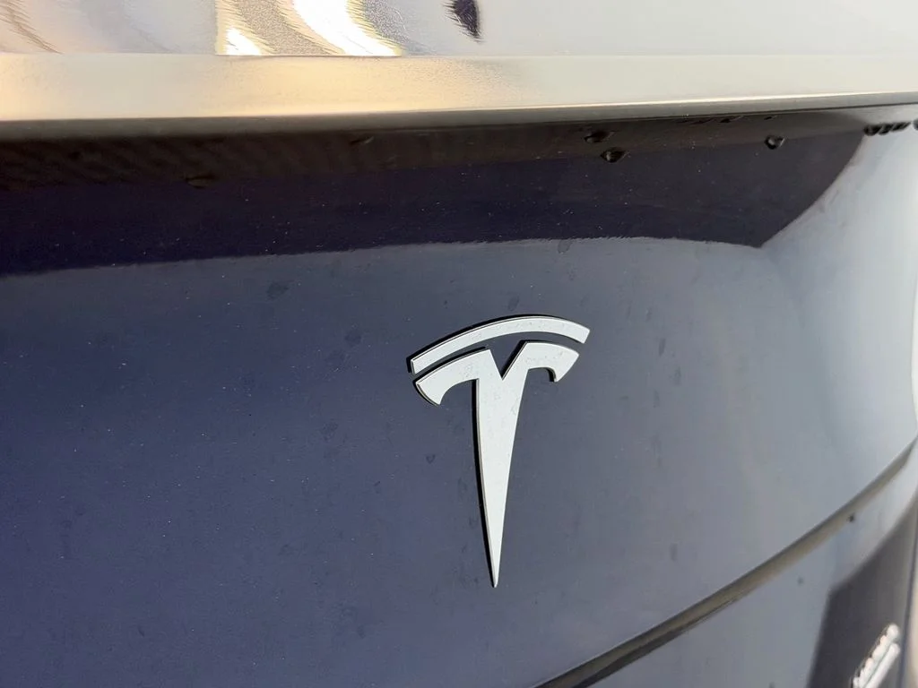 Used 2018 Blue Tesla Performance image 10