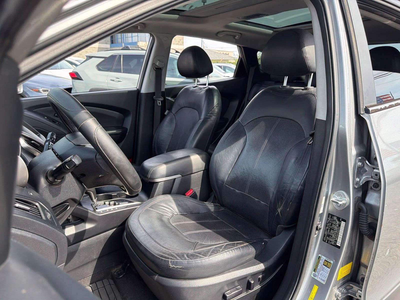 2010 Hyundai Tucson Limited - Photo 23