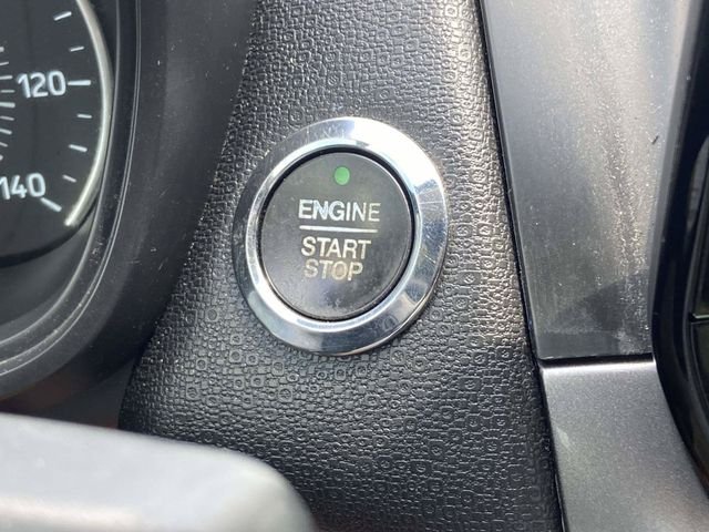 Certified Used 2021 Silver Ford SE image 25