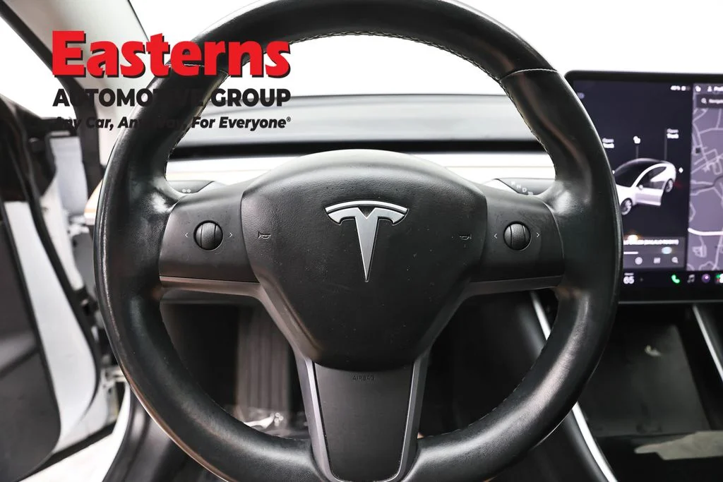 Used 2018 White Tesla Long Range image 10