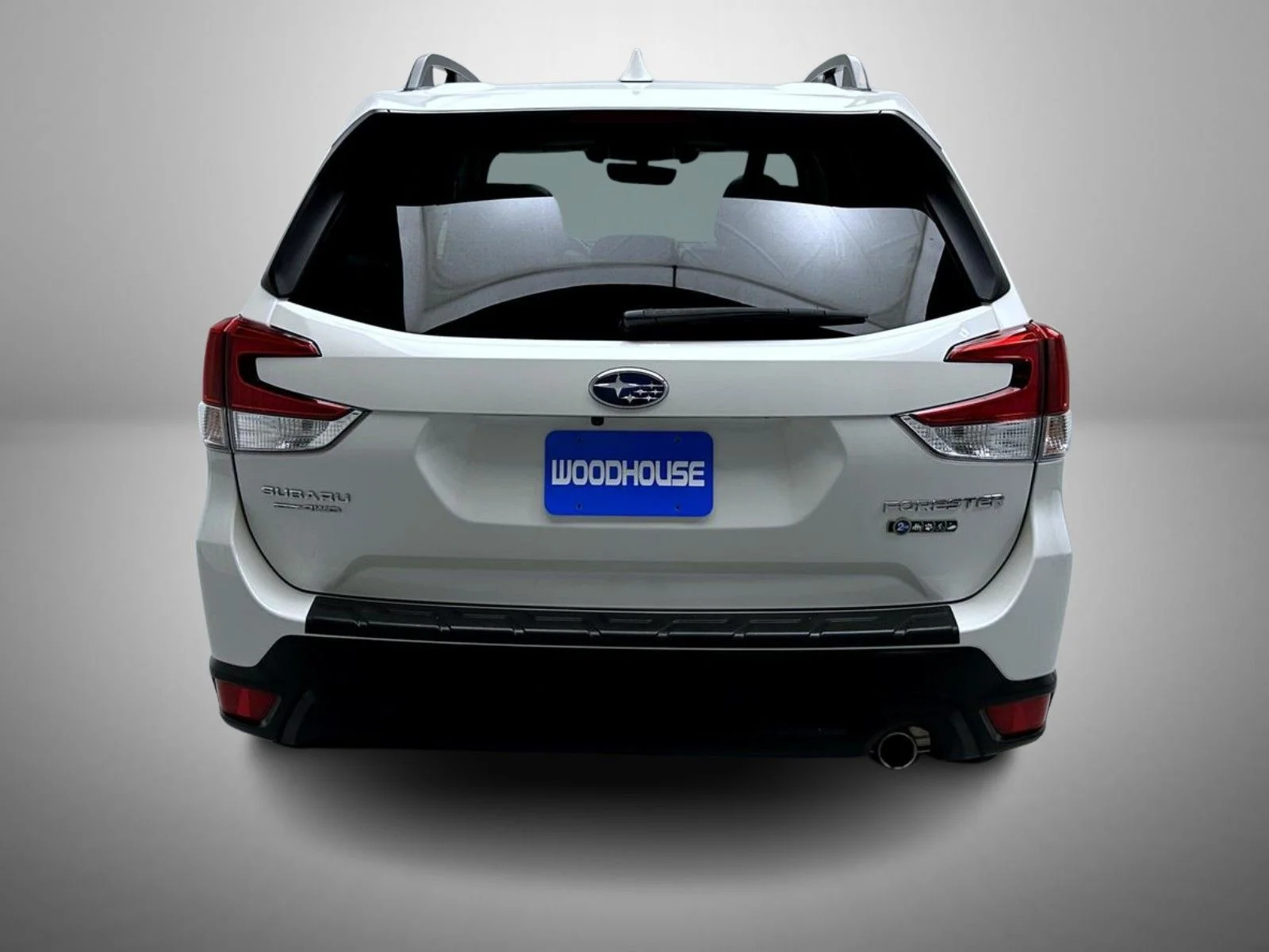 Used 2021 White Subaru Limited image 6