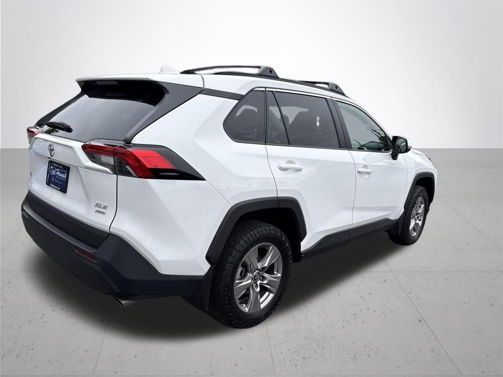Used 2024 Ice Toyota XLE image 6