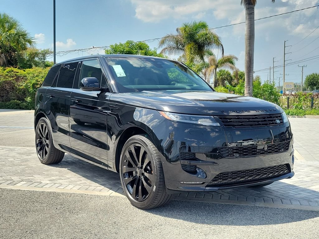 New 2026 Santorini Black Land Rover Dynamic SE image 7