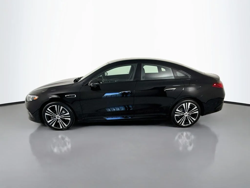 New 2027  Mercedes-Benz  image 2