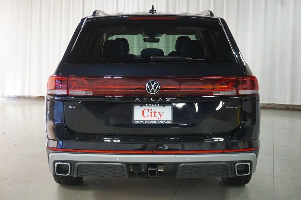 New 2026 Deep Black Volkswagen 2.0T Peak Edition image 6