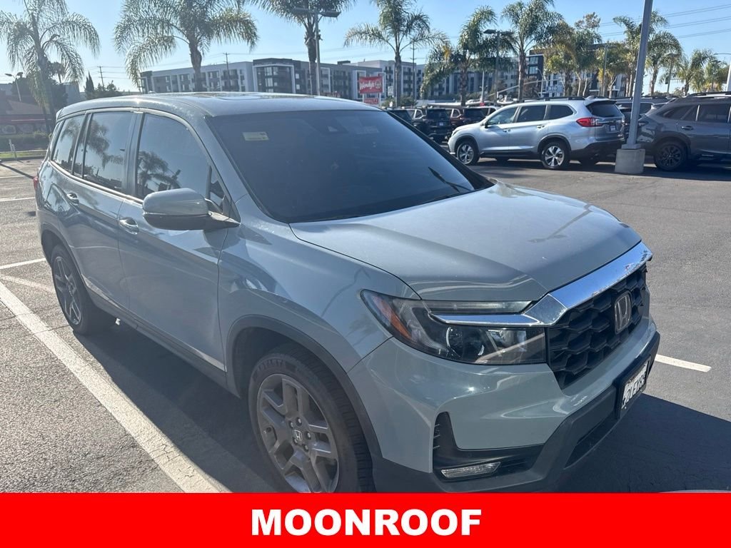 Used 2023  Honda EX-L image 3