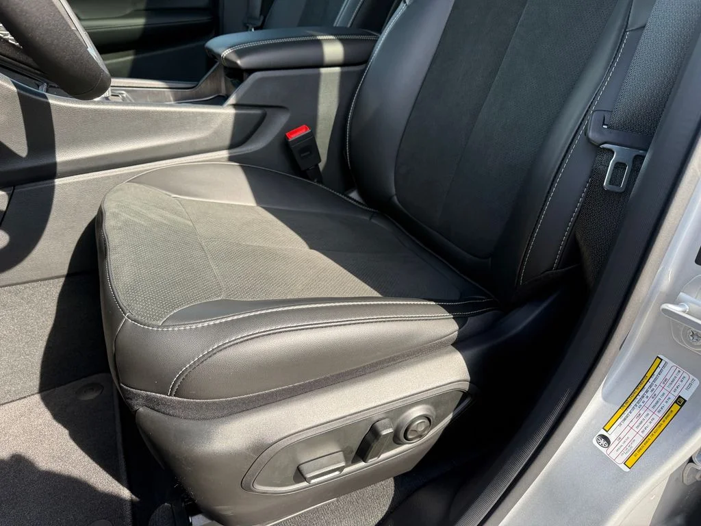 New 2026 Silver Jeep Laredo image 16