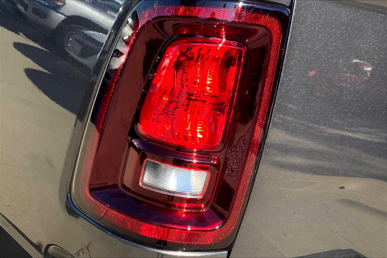 2026 RAM 2500 Tradesman - Photo 14