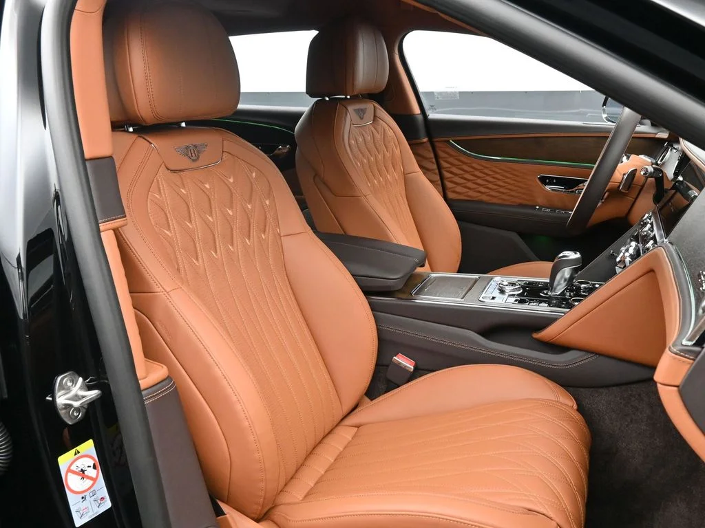 New 2026 Black Bentley V8 image 17