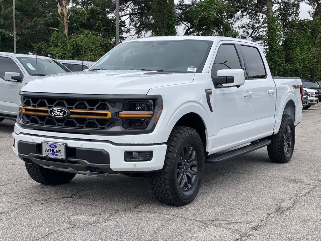 New 2026 Oxford White Ford Tremor® image 6