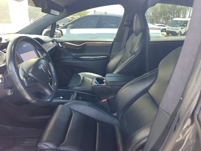 Used 2020 Silver Tesla Long Range image 9