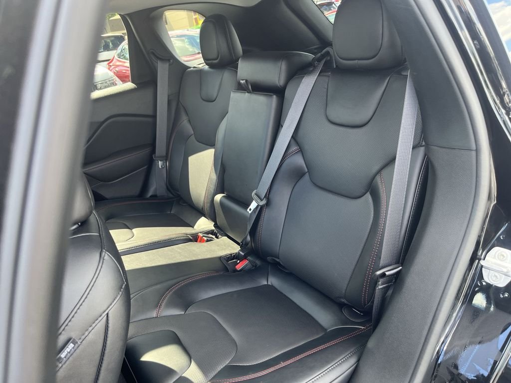 Used 2023 Black Jeep Trailhawk image 29