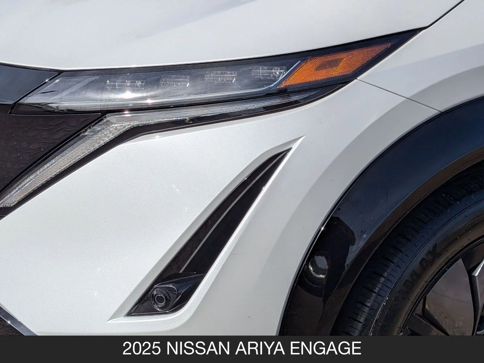 Used 2025 Everest White Pearl Tricoat Nissan ENGAGE image 10