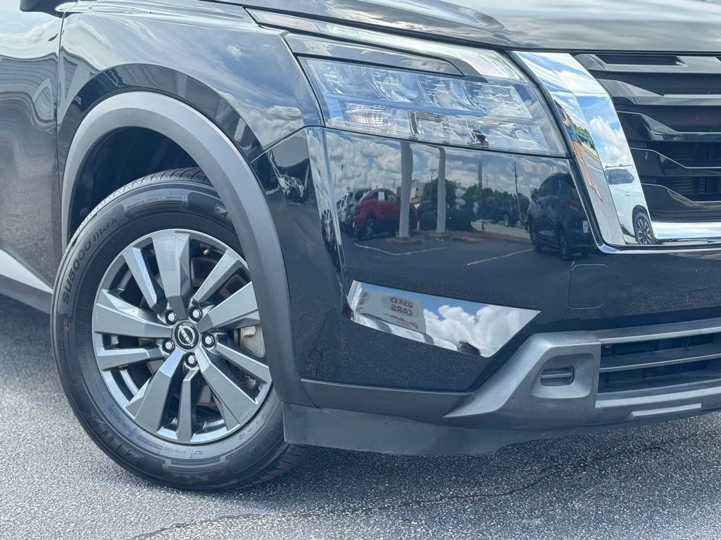 Used 2024 Black Nissan SV image 3