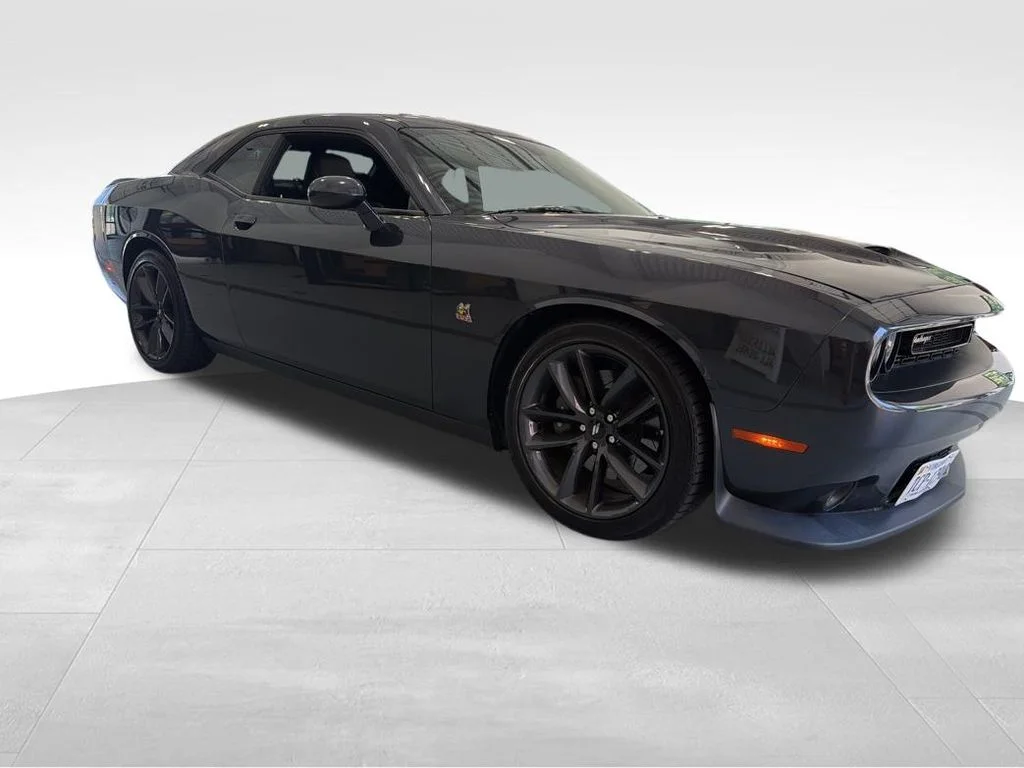 Used 2019 Gray Dodge R/T Scat Pack image 5