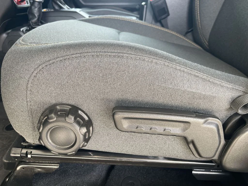 Used 2025 Gray Jeep Willys image 12