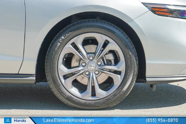 Used 2023 Lunar Silver Metallic Honda EX image 7