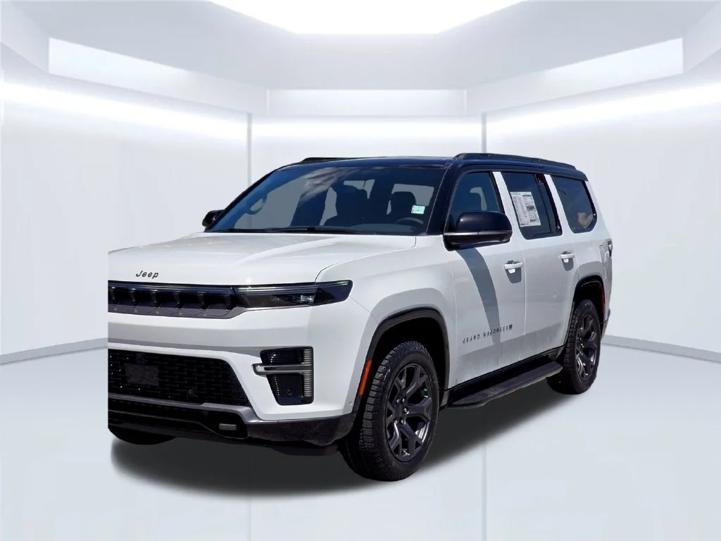 New 2026 White Jeep Upland image 42