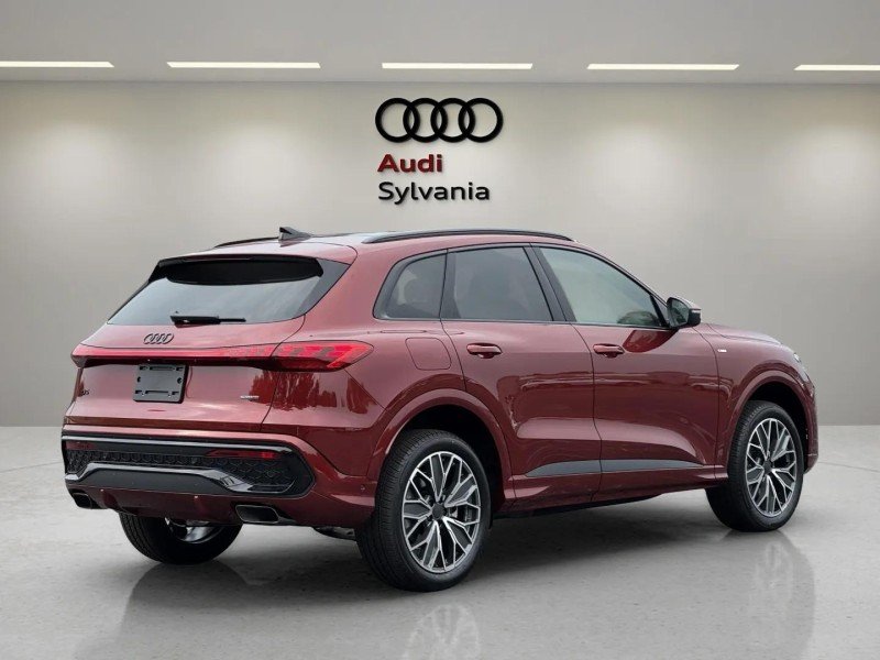 New 2026 Grenadine Red Metallic Audi Premium Plus image 8