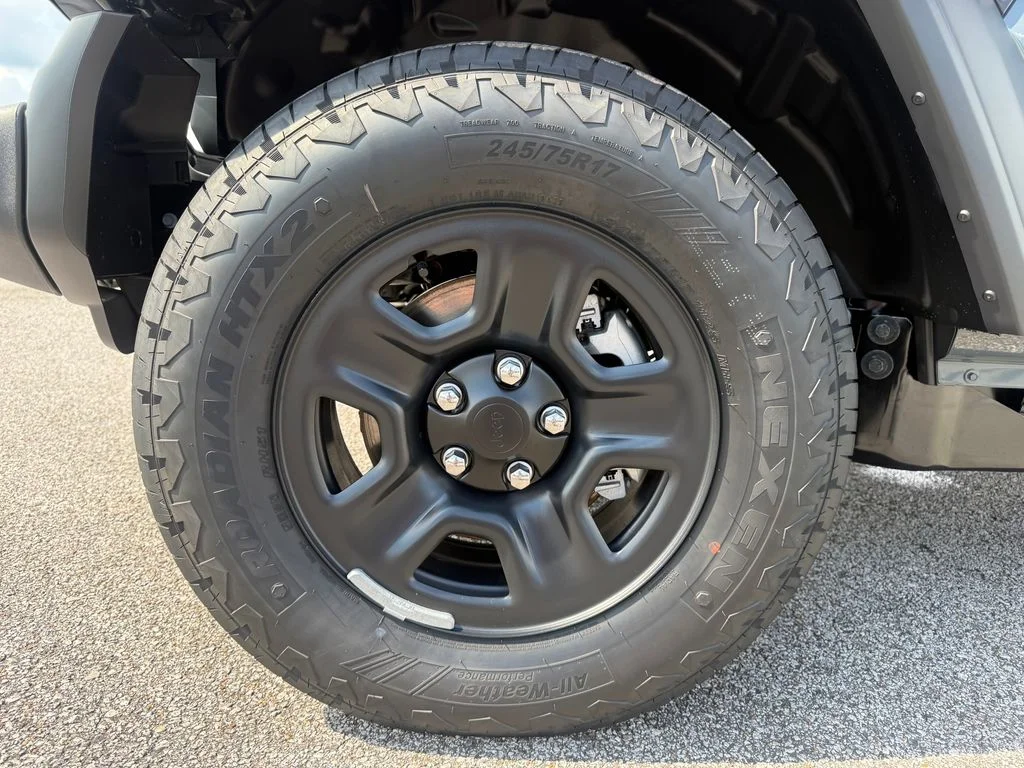 New 2026 Anvil Clear-Coat Exterior Paint Jeep Sport image 25
