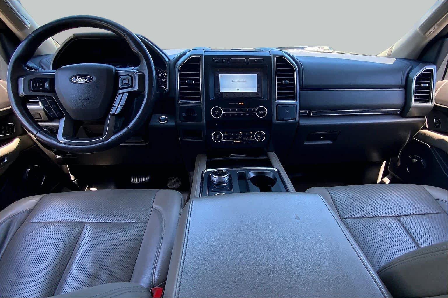 Used 2018 White Platinum Metallic Tri-Coat Ford XLT image 16