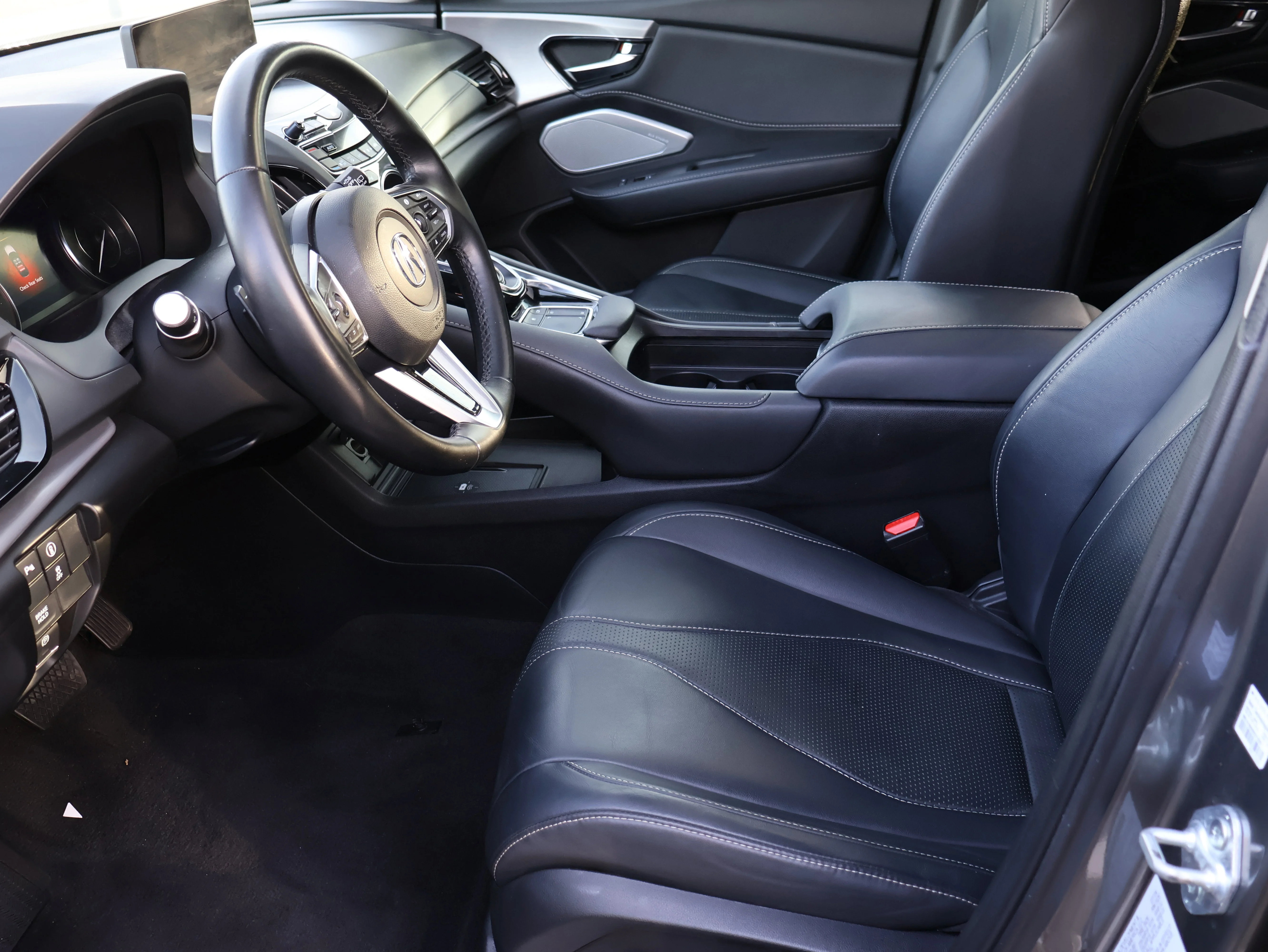 Used 2024 Liquid Carbon Metallic Acura w/Technology Package image 38